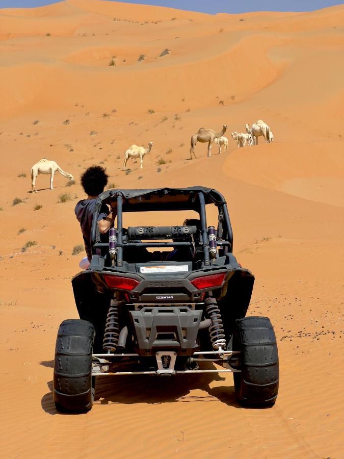 Отель Liwa Nights ليالي ليوا Экстерьер фото