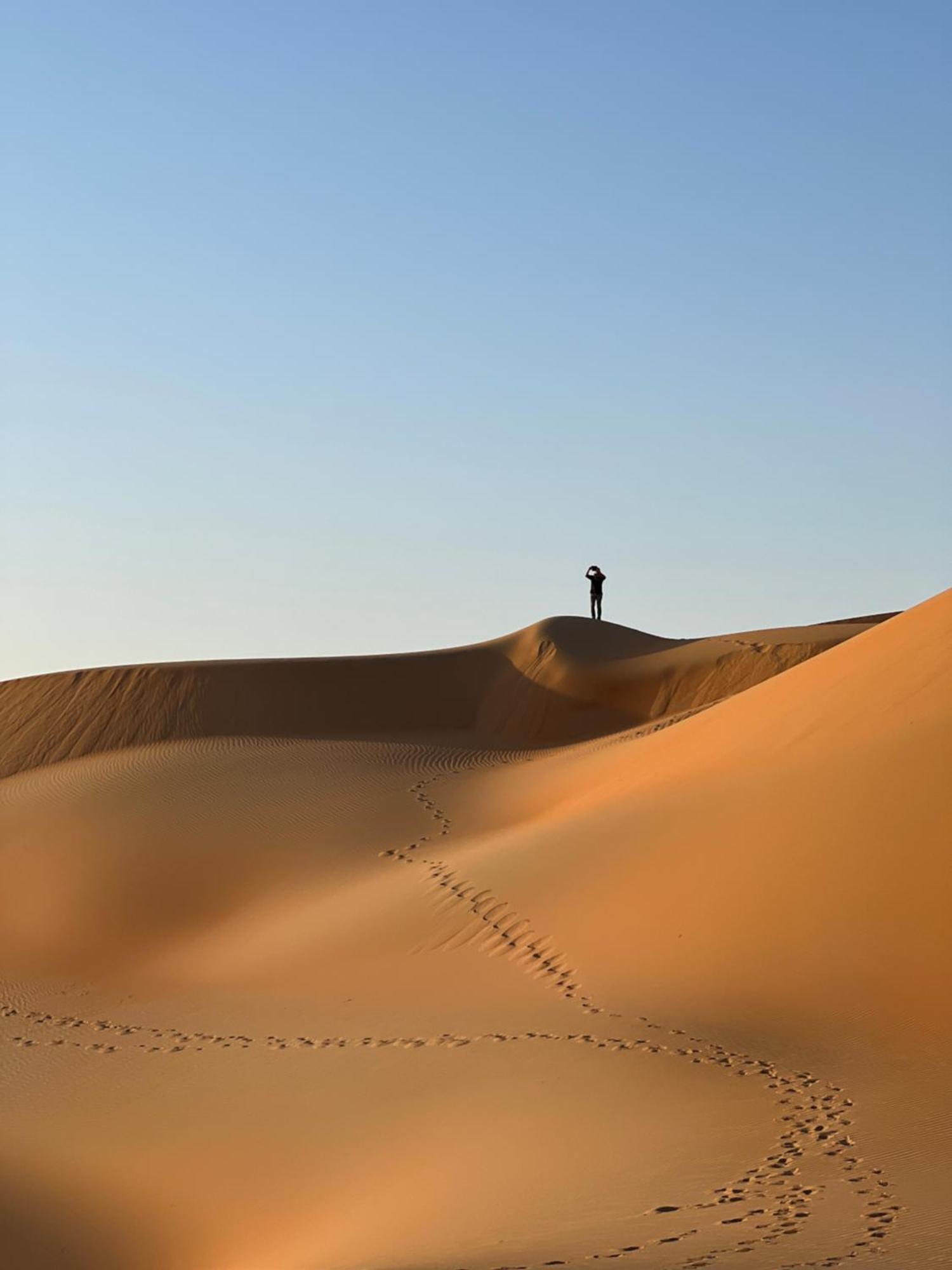 Отель Liwa Nights ليالي ليوا Экстерьер фото